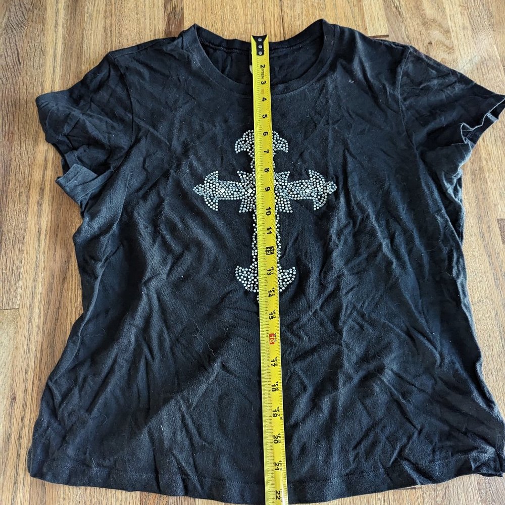 Silver Blingy Cross Black Cap Sleeved T-Shirt Size XL - Picture 4 of 6